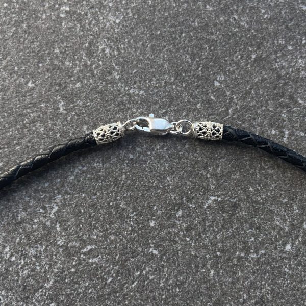 Braided Bolo cord with carabiner clasp