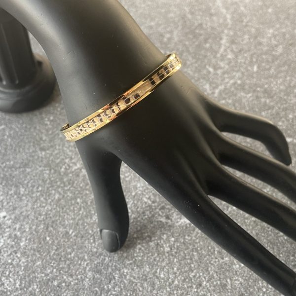 Stainless steel bracelet
