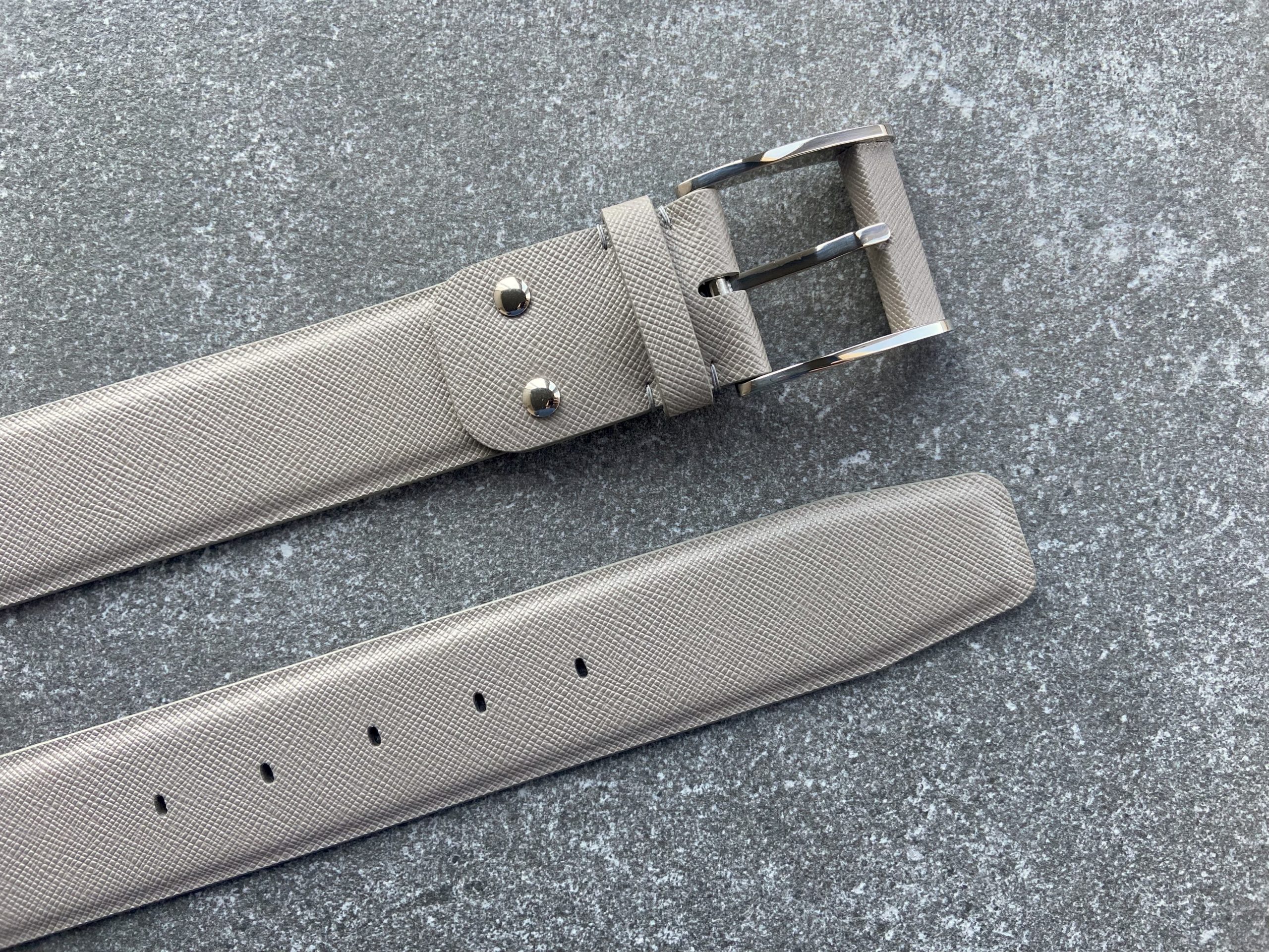 Grey belt in Saffiano calfskin, width 40mm