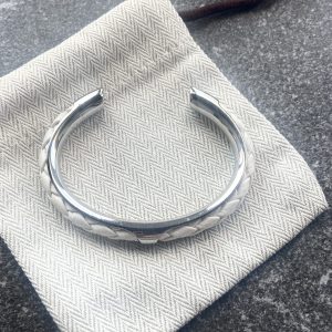 Leather and steel bracelet