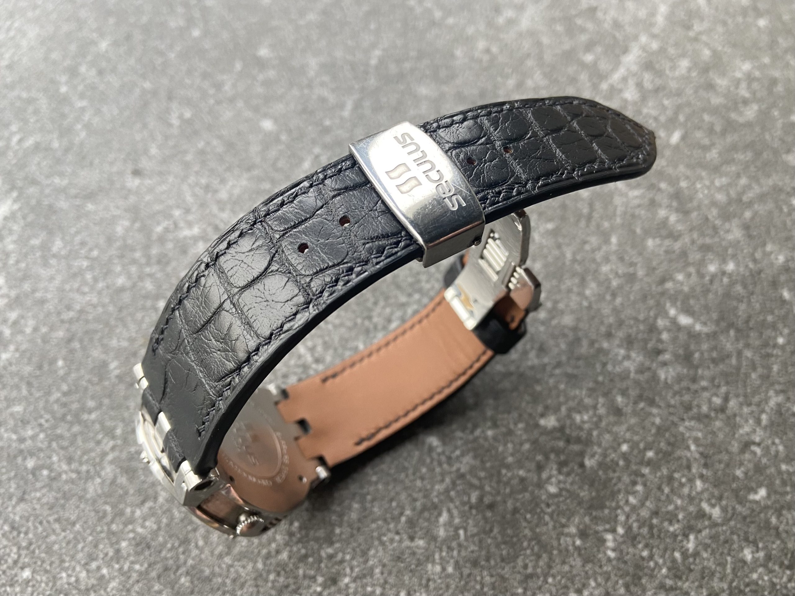 Strap for Seculus Watch with Anatomically Shaped Alligator Leather