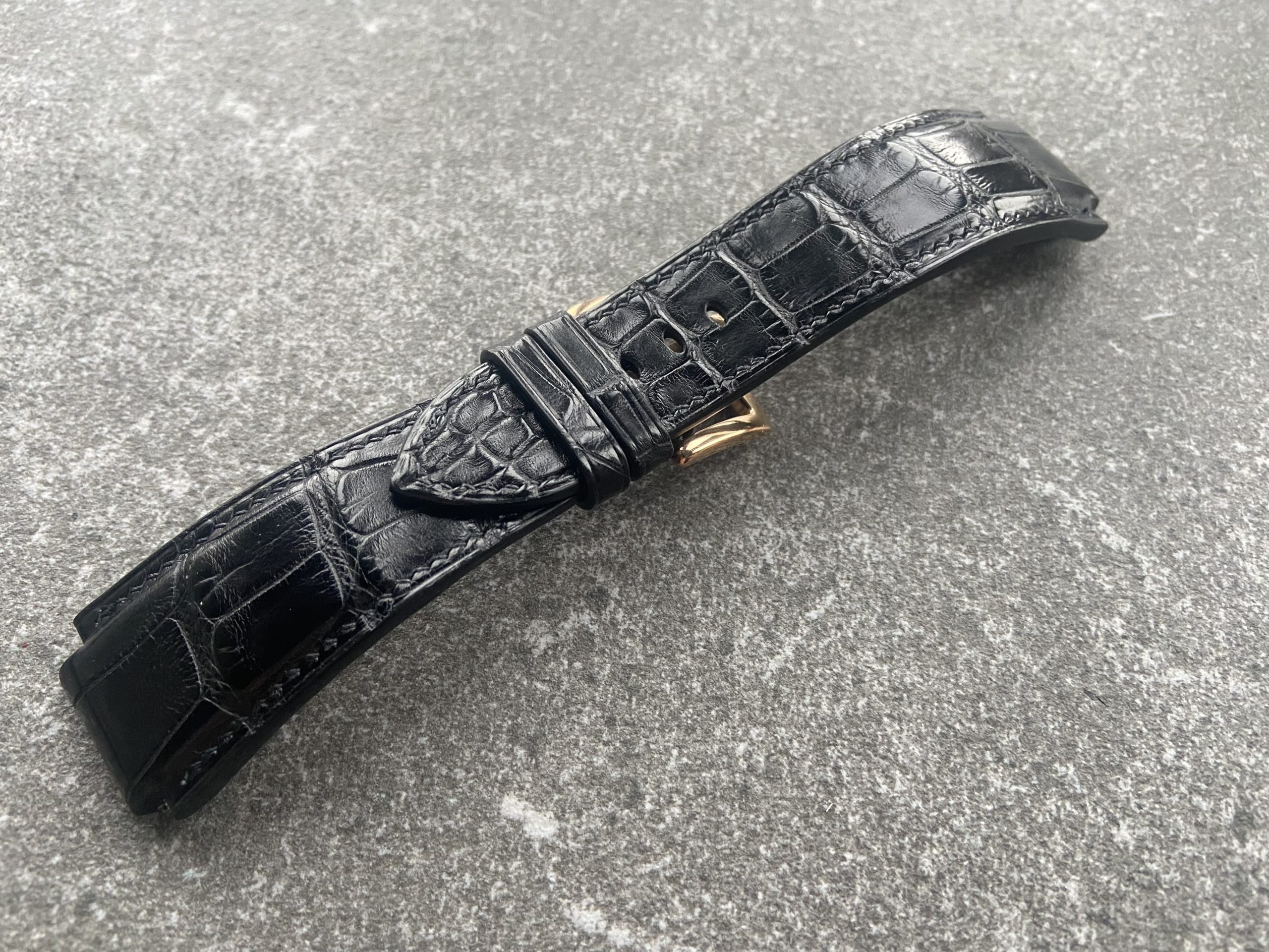 Alligator Leather Strap for Seculus Watch with Anatomical Shape