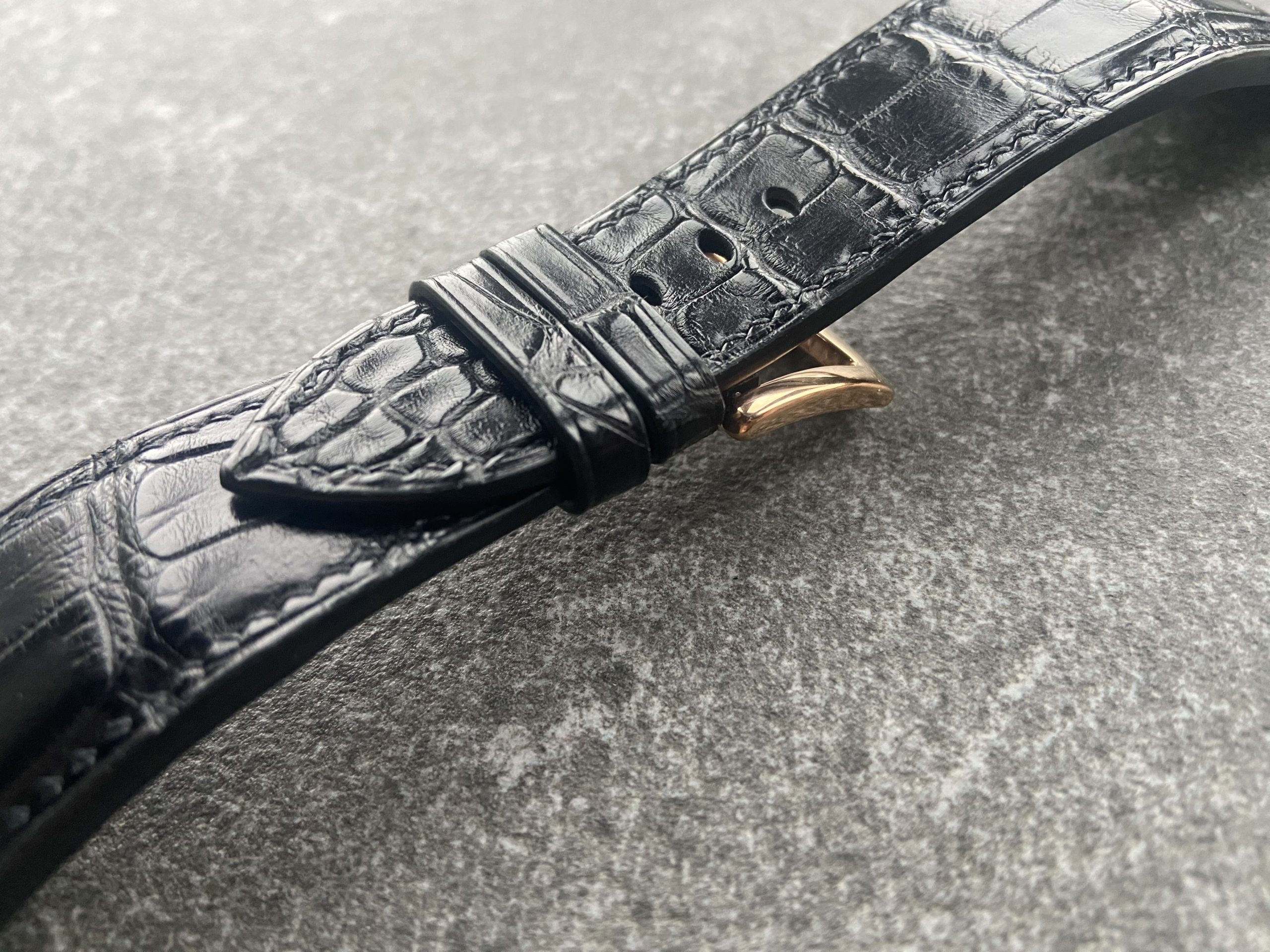 Alligator Leather Strap for Seculus Watch with Anatomical Shape