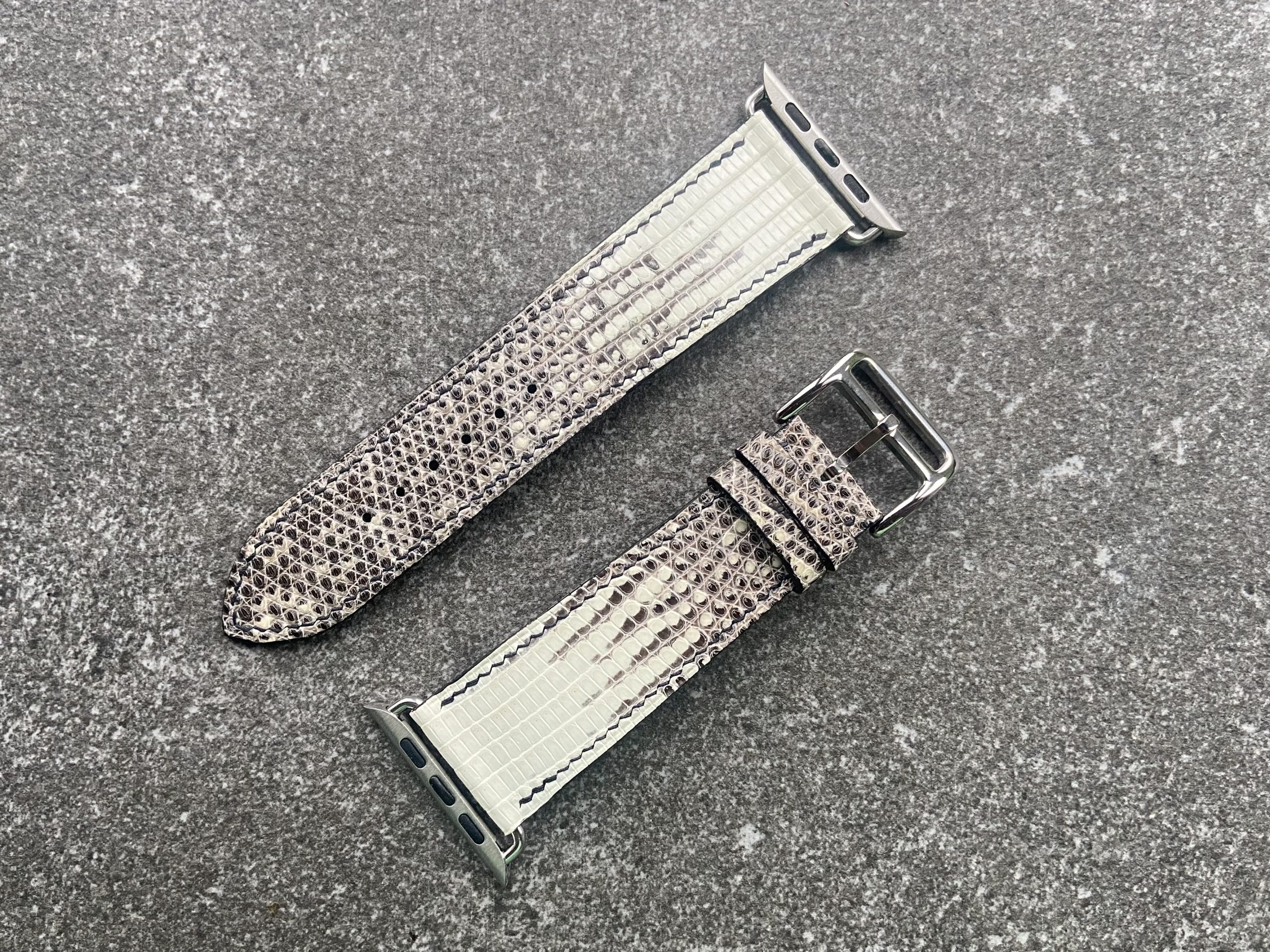 Ultra-Thin Lizard Print Leather Band for Apple Watch 42/44/45mm - Image 2